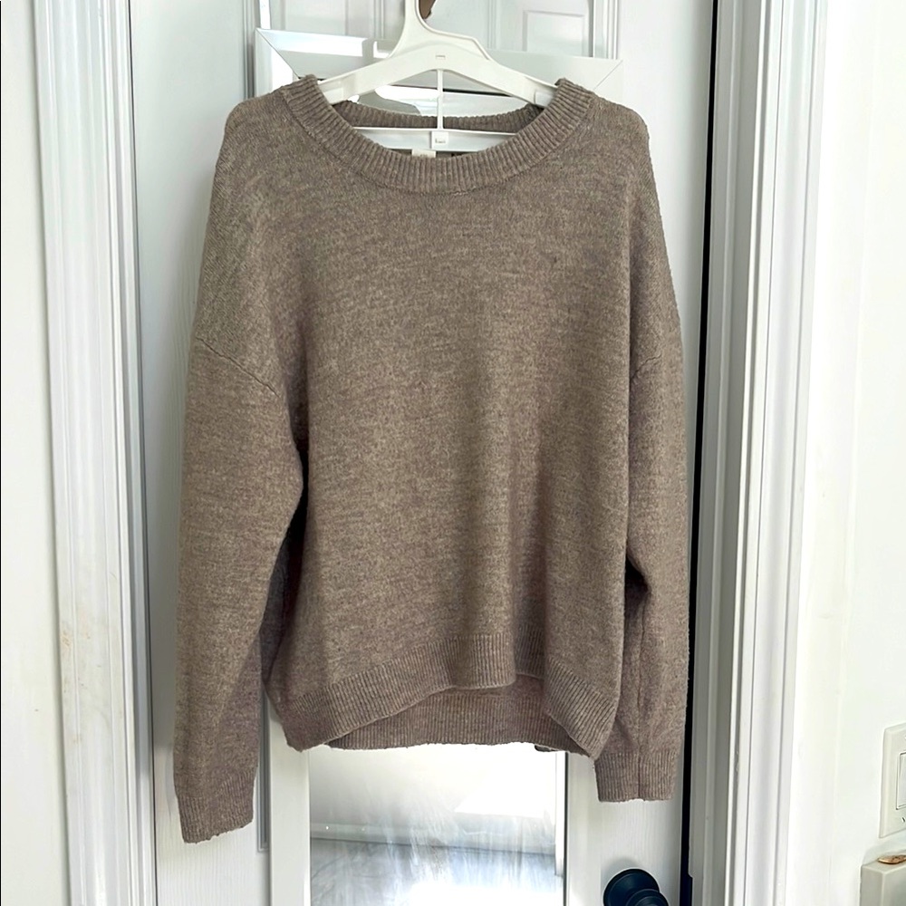 H&M Cozy Tan Pullover Sweater